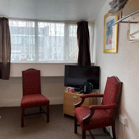 The Jewel Of The Sea Bed & Breakfast Blackpool Bagian luar foto