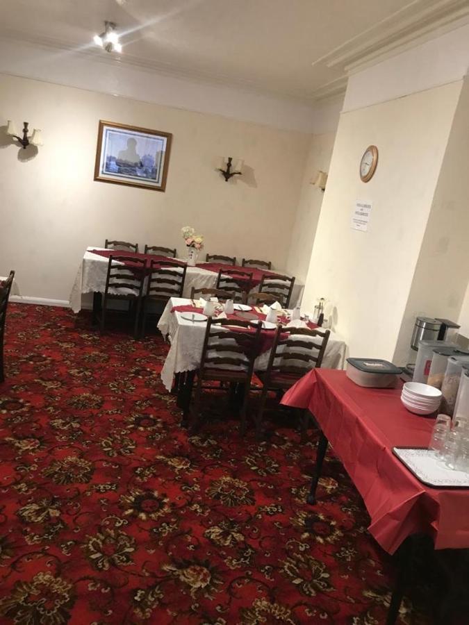 The Jewel Of The Sea Bed & Breakfast Blackpool Bagian luar foto